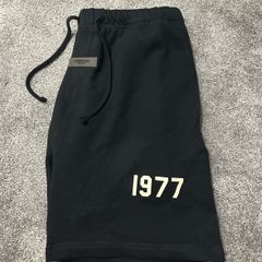 essentials shorts 1977