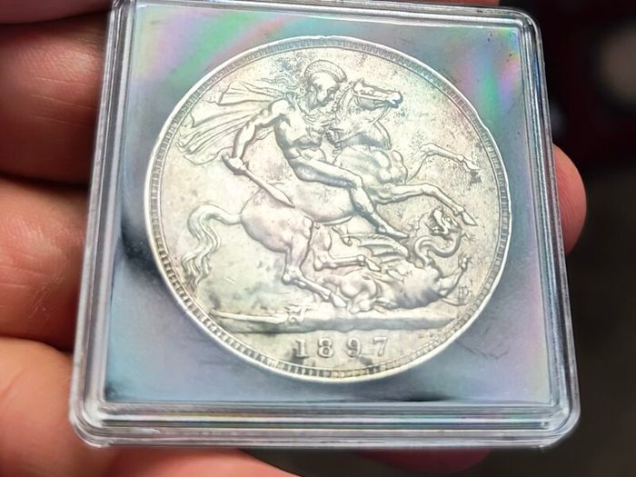 Nice Victoria Crown 1887
