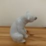 Lladro polar bear Image 3