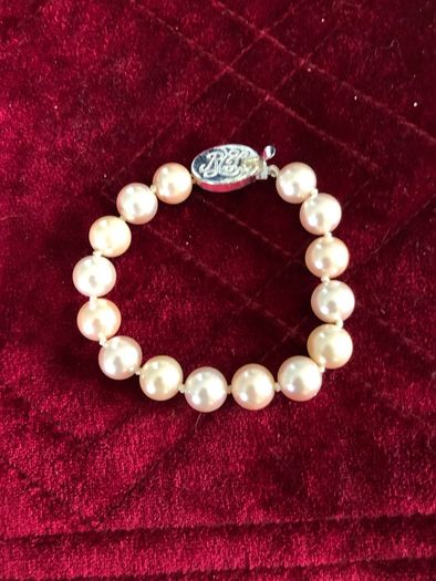 Ralph Lauren pearl bracelet