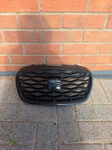 Seat leon grill