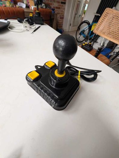 Zip Stik Super Pro (black and yellow) Joystick for Atari/Commodore #4 - With Autofire