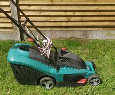 Bosh Lawnmower