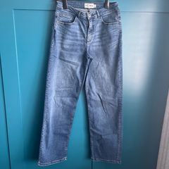 Ichi straight leg jeans. W30