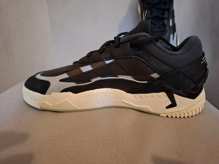 adidas originals Niteball II trainers/ size UK 10