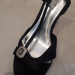 M.Milano heels