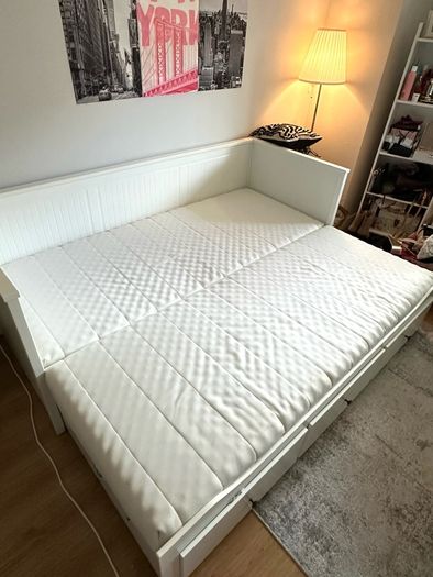 Ikea Hemnes daybed & mattresses