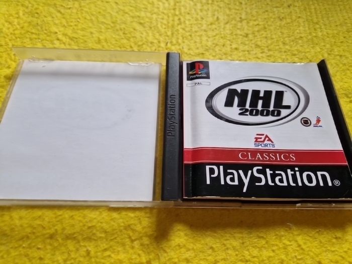 NHL 2000  PlayStation1 ps1 PlayStation2 ps2 games Original
