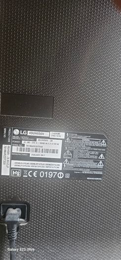 LG Tv 49"Broken