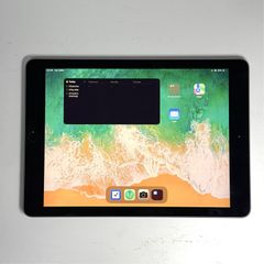 iPad 6th Gen 32GB Wi-Fi + Apple Pencil (1st Gen)
