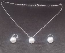 925 Sterling Silver White Pearl Pendant and Earring Set  12 Free Postage