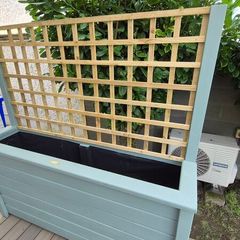 Trellis Wooden Planter