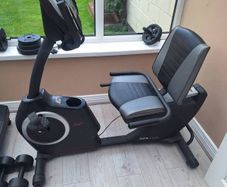 Treadmill and exercise bike two for 400 euro