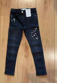 Girls beautiful skinny Denim trousers with sequins 6-7years Brand New