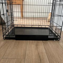 Dog crate