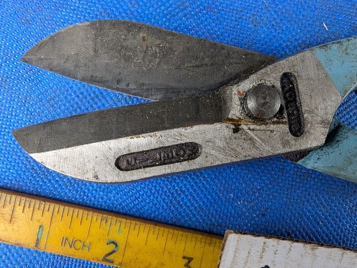 Brand New Gibow Tin Snips