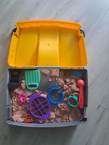 kinetic sand