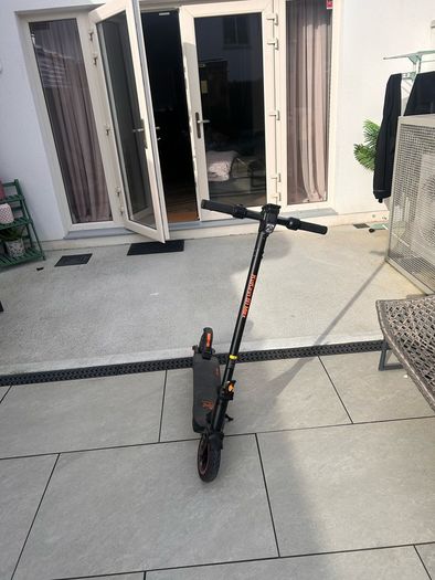 Electric scooter like new and rarely used