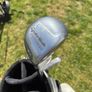 Stalemate golf bag with clubs inside Image 4