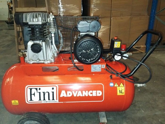 Fini Advanced 100L Belt-Driven Air Compressor  2H