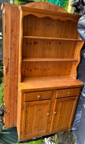 Solid wood kitchen dressers