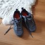 SKECHERS kids trainers size 1 Image 7