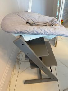 Tripp Trapp Newborn set with toy hanger