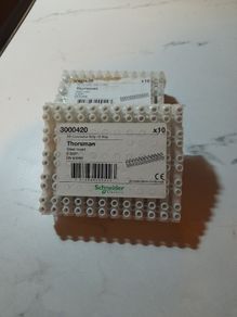 Electric  connector blocks 10euro each