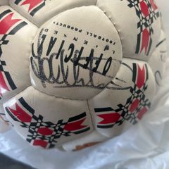 signed united football
