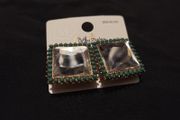 stud earrings