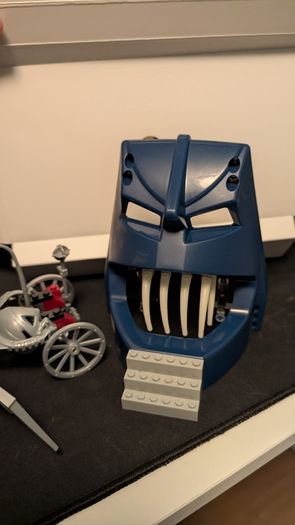 Bionicle Piraka Stronghold