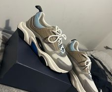 1:1 B22 like new