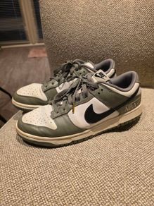 Nike Dunks size 8