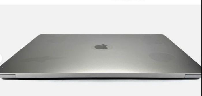 MacBook Pro 2019 16"