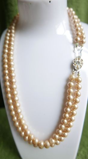 Vintage ART DECO champagne glass pearl hand knotted 2 rows necklace