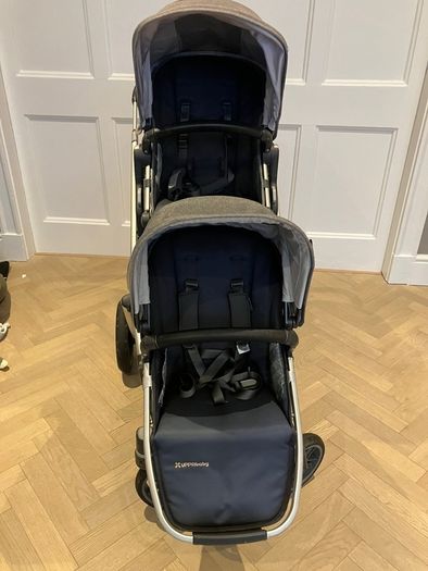 Uppababy Vista double buggy