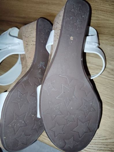 Skechers womens sandals.UK6