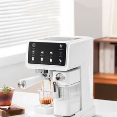 Coffee machine (New in box)