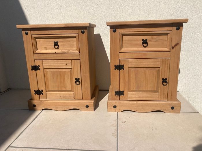 Bedside Lockers x 2 - Pine