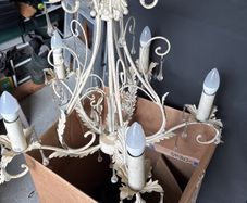 Ceiling chandelier