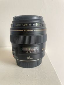 85mm (f1.8) Canon Lens