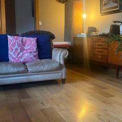 Vintage style 2 seater leather sofa