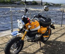 Honda Monkey 125 - Banana Yellow