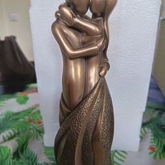 The lovers sculpture NEW IN BOX