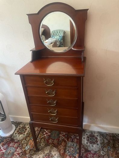 Antique dressing chest