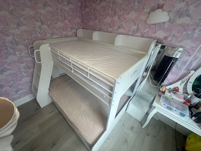 Triple sleeper bunk bed (double and single)