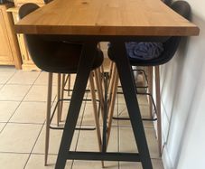 bar table