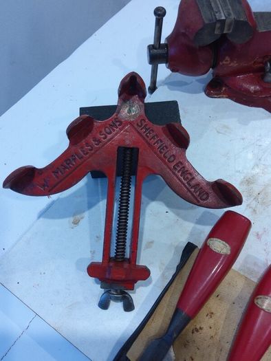 red tool selection