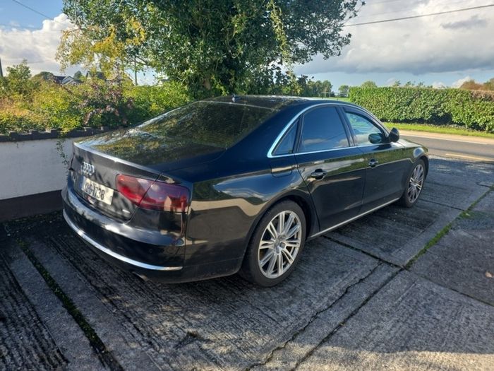 2012 Audi A8