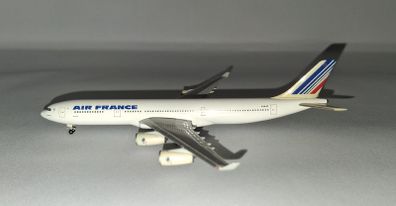 Herpa Wings 1:500 Air France Airbus A340-300 (504676) RARE- F-GLZT
